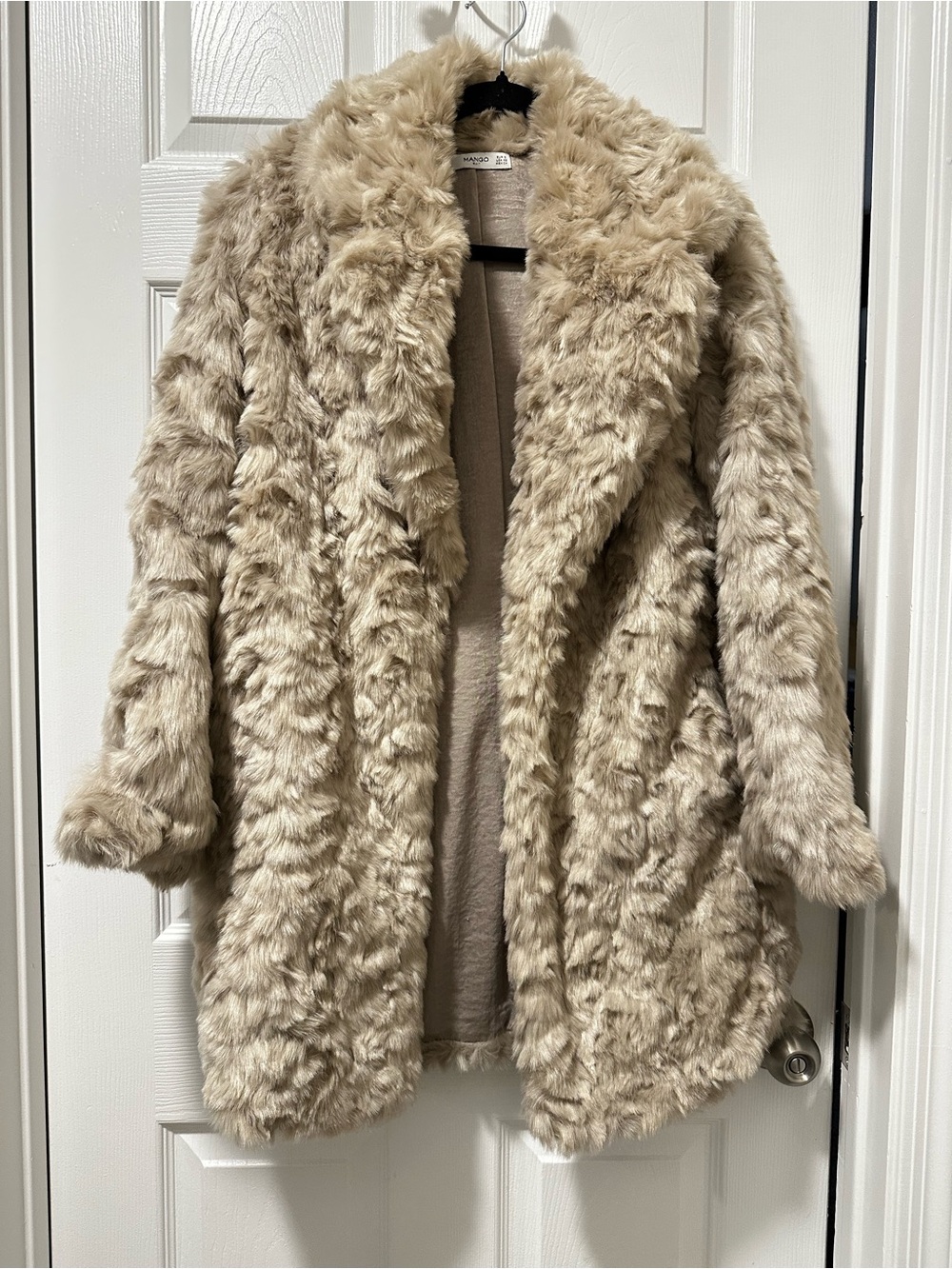 Mango Suit Faux Fur Coat Teddy Coat Beige Cream Open Front Jacket XS - Picture 4 of 6